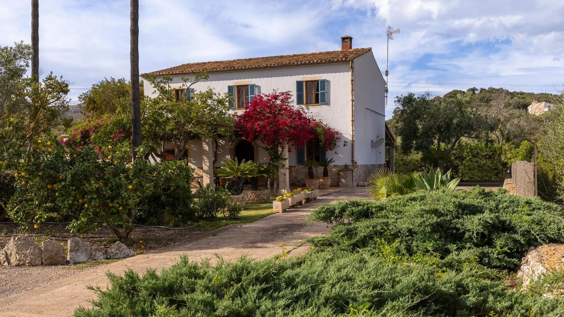 Villa Almadrava - Puerto Pollensa - Llenaire Spain